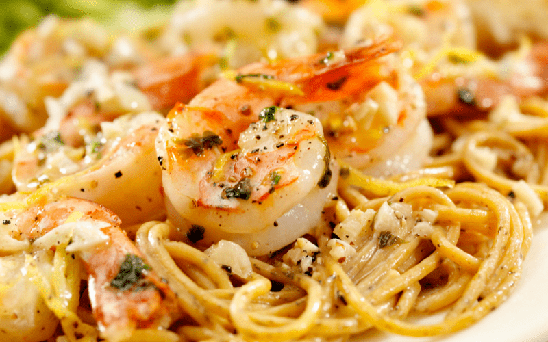 Dairy-free Healthy High-Protein Meals shrimp scampi with zucchini noodles