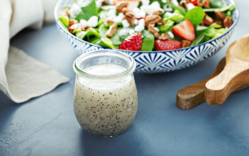 strawberry salad with poppy seed